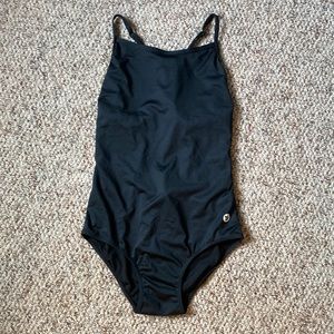 Black swim suit